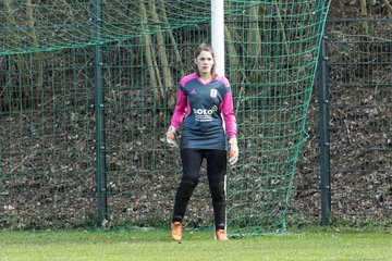 Bild 254 - wBJ SV Henstedt Ulzburg - TSV Sch�nberg : Ergebnis: 5:2